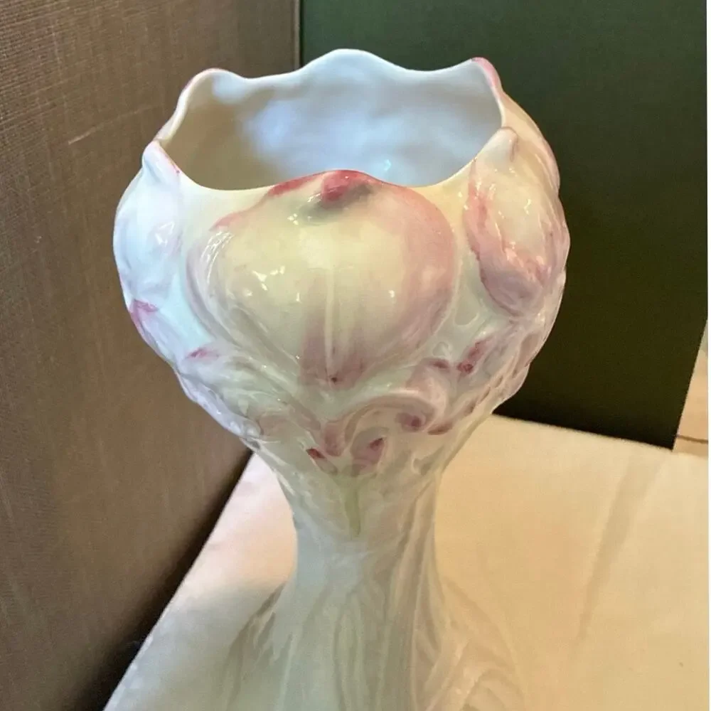Belleek detailing porcelain